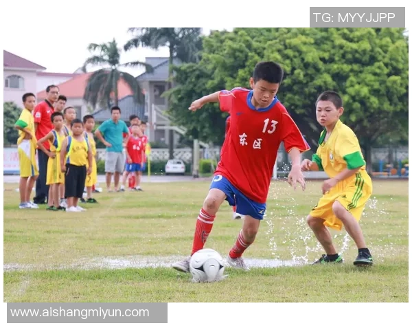 留学足球教练的成长之路与职业发展前景探讨